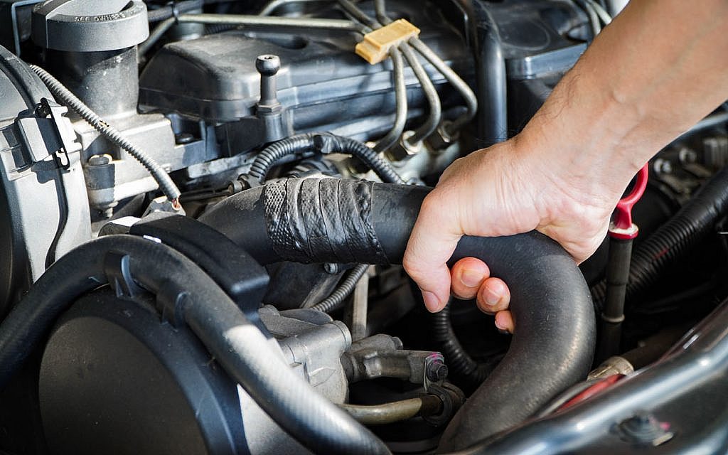 How to Fix a Leaking Coolant Hose